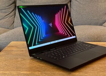 Razer Blade 15 in