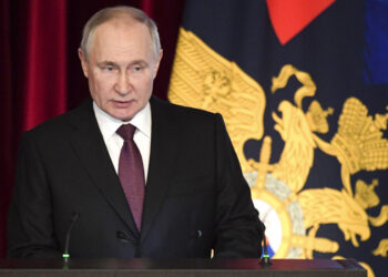 Putin sticks to protocol during Chinese leader Xi’s visit