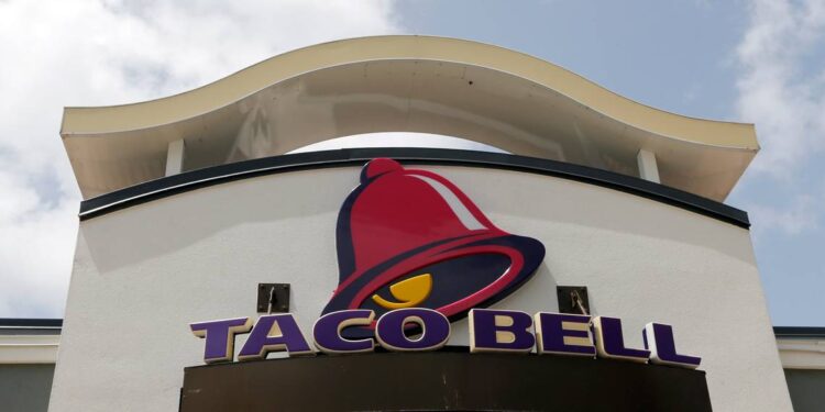 Taco Bell is bringing back ’90s fan favorites — for a limited time. Here’s what to know