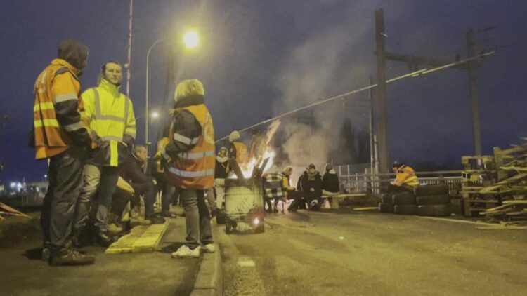 Macron defiant as anger smoulders over French pension reform