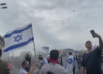 Israelis hit the streets again to protest judicial reform
