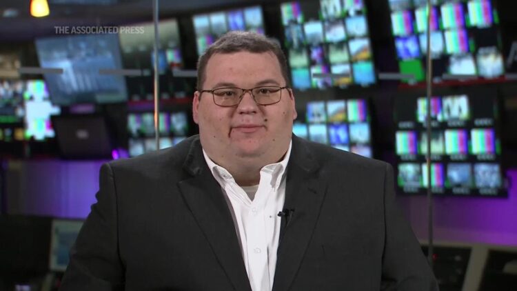 BREAKING: Trump indicted by NY grand jury