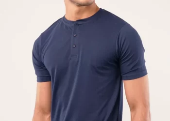 How to wear a crop top without showing too much skin