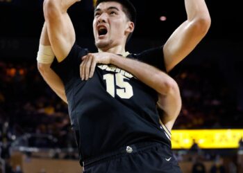 ‘Zach Edey gets the living crap beat out of him’