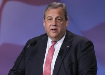 GOP needs someone who can quickly take down Trump