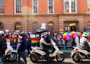 Proud Boys Retreat Bloodied From N.Y. AG’s Drag Story Hour in Manhattan