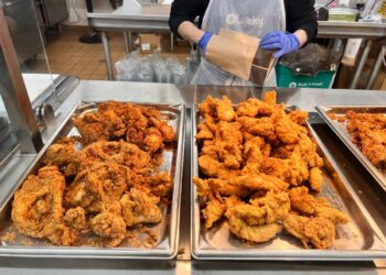 I tried fried chicken from 3 different grocery stores, and there’s only one I’ll buy from now on