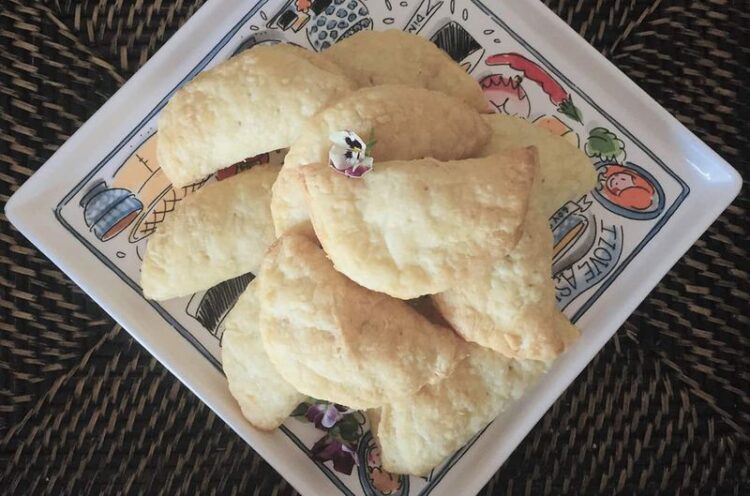 Homemade Apricot Jam Tarts – TDPel Media