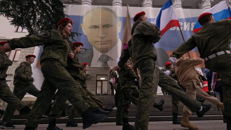 Ukraine says it’s time ‘to leave’ after Russian cruise missiles destroyed in Crimea strike