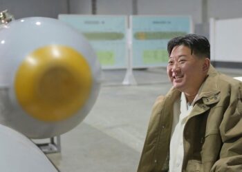 North Korea’s showing off an underwater nuclear attack drone it says can cause a ‘radioactive tsunami,’ but the threat is likely ‘exaggerated’