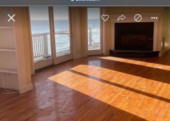 Beach house for sale in Florida is freaking people out with just one glance. See why