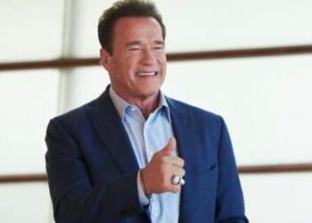 Arnold Schwarzenegger shared 2 weight-loss hacks, including the soup he has for dinner every night