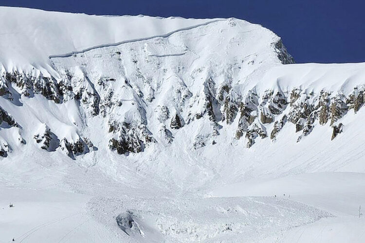 2 skiers killed in large late-winter avalanches in Colorado