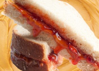 Gastro Doctors Share The 1 Food They Never (Or Rarely) Eat