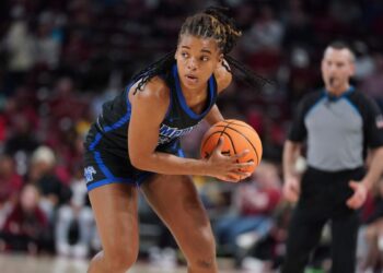Memphis basketball’s Jamirah Shutes charged with assault after punch in WNIT handshake line