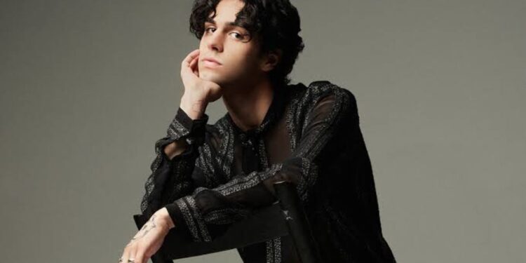 Lyrics to Stephen Sanchez’s Until I Found You