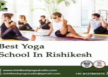 Best Yoga Schools in Rishikesh