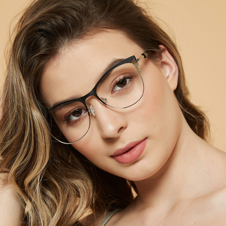 Buy Fossil Glasses online for the Best Quality and Style