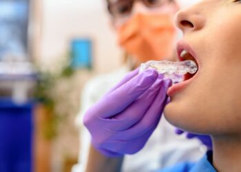 Maintaining Your Oral Health with Invisalign