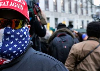 Dismal Crowd At NYC Trump Rally Despite Ex-Prez’s Call For Action As Arrest Looms