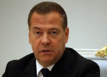 ‘Look carefully into the sky’