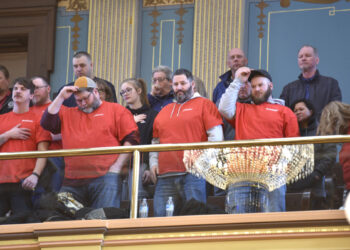 Michigan 1st state in decades to repeal ‘right-to-work’ law