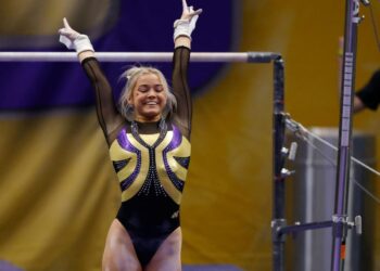 LSU gymnast Olivia Dunne makes more than $1 million and has millions of TikTok followers. She says she chooses to ignore ‘irrelevant hate’ from sorority girls and ‘frat boys that think they’re funny.’