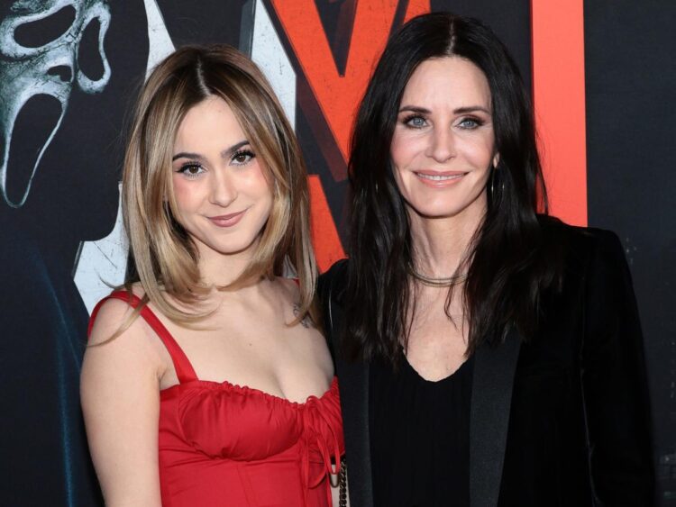 Courteney Cox says her 18-year-old daughter calls her ‘cheugy’ for what she thinks are ‘silly’ Instagram posts