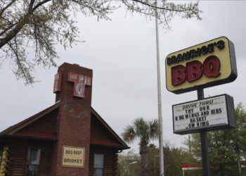 Slurs, coercion at BBQ chain with racist history