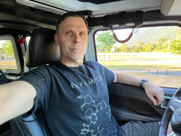 A longevity researcher takes a $1 drug to slow down aging, and he says it worked to treat his joint pain