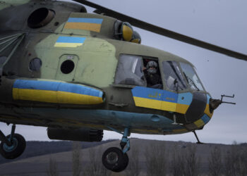 Elderly Ukrainian helicopters pummel Russians from afar