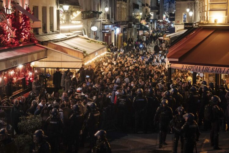 French gov’t fights to survive with 2 no-confidence motions