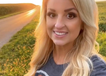 Meteorologist who collapsed live on air says she’s recovering from a ‘head injury’