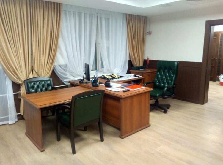 Exploring New Ways to Style Your velvet curtains