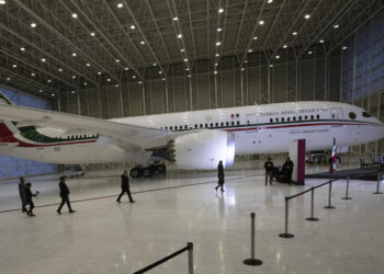 Mexico finally sells unwanted presidential jet to Tajikistan