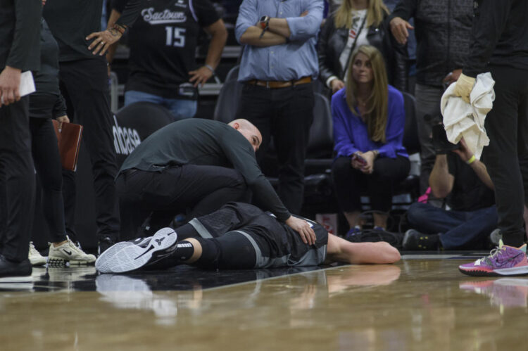 Warriors’ Green suspended for stepping on Kings’ Sabonis