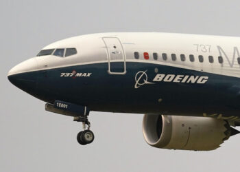 FAA overruled engineers, let Boeing Max keep flying