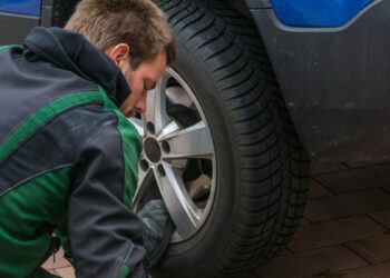 Climate change activists claim responsibility for deflating the tires to ‘over 11,000 SUVs’