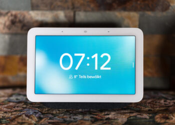 Google abandons support for third-party smart displays