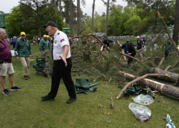 Storms bring down trees, bring play to halt at the Masters
