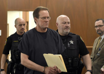 Wisconsin man gets life in prison for wife’s 1998 slaying