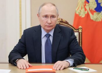 Russia’s President Vladimir Putin could be a ‘dead man walking,’ a former CIA counterintelligence chief told an interviewer