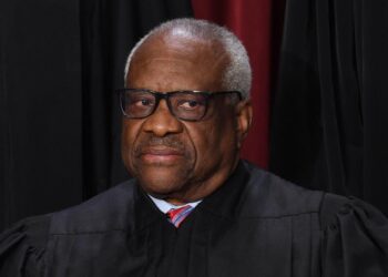Clarence Thomas sold his childhood home to GOP donor Harlan Crow and never disclosed it. The justice’s 94-year-old mom still lives there: ProPublica
