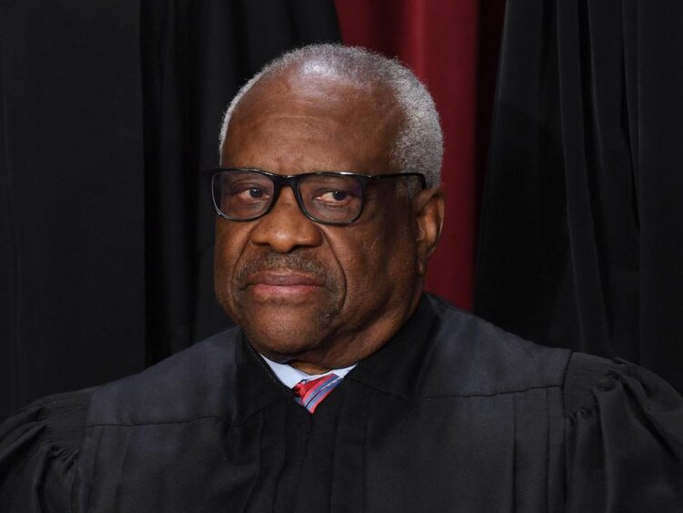 Clarence Thomas sold his childhood home to GOP donor Harlan Crow and never disclosed it. The justice’s 94-year-old mom still lives there: ProPublica