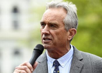 Anti-vaccine activist RFK Jr. challenging Biden in 2024