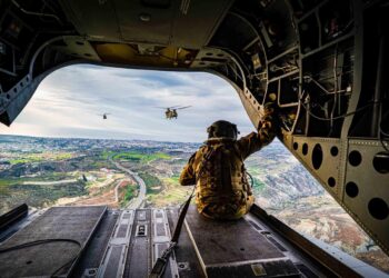 Army aviators, ready to leave the military, are told they owe 3 more years instead