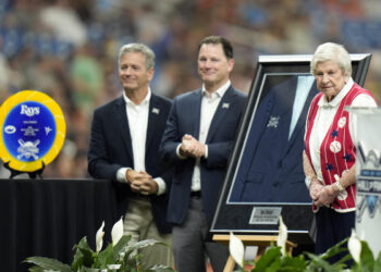 Don Zimmer becomes 1st member of Rays Hall of Fame