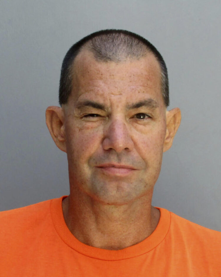 Arizona governor must appear in court on pause of executions