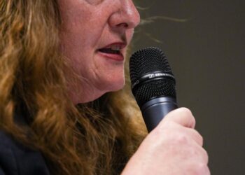 Expelling Rep. Liz Harris almost restores my faith in the Arizona Legislature (almost)