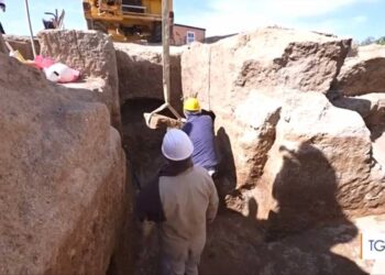 2,500-year-old last meal found inside intact tomb in Italy. It’s still popular today